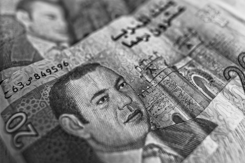 子育て世帯が抱えるお金の不安を解消する方法は？