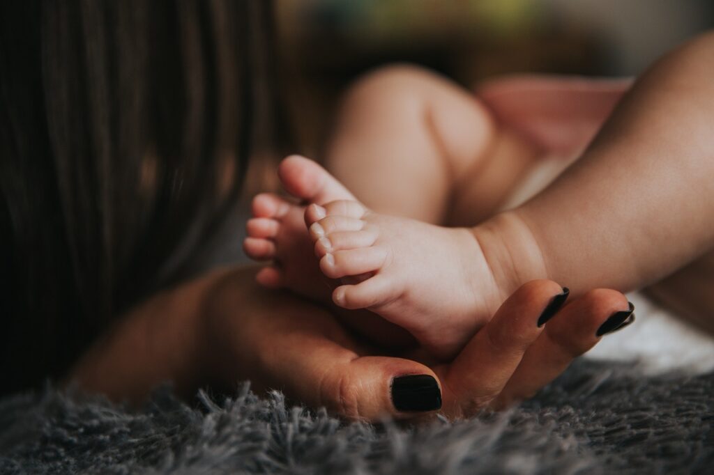 生活費が足りない時の子育てにおける対処法は？